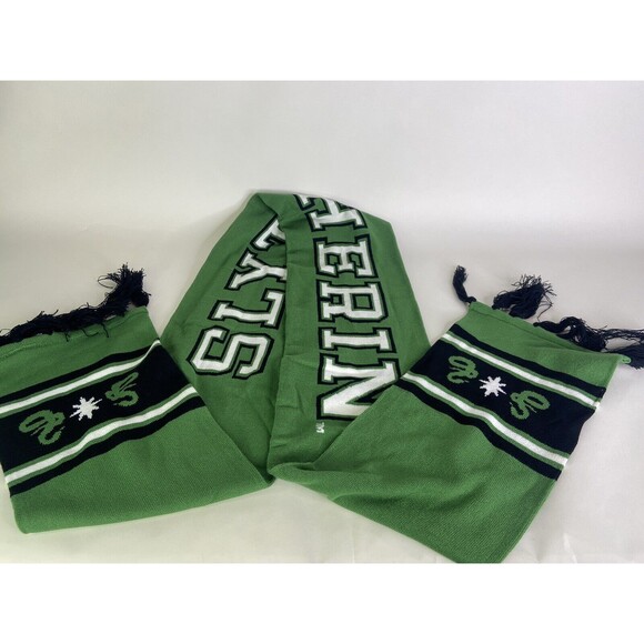 Harry Potter Slytherin Winter Scarf Knit with Tassels Adult Unisex NEW - Picture 1 of 6
